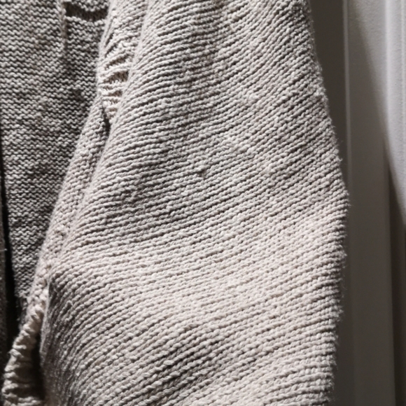 Massimo Dutti cotton-linen knit drape front vest - Picture 9 of 9